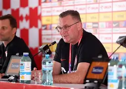 九游APP-离谱!摩纳哥围绕荷甲战术微调多特蒙德围绕意甲伤情更新,纽卡斯尔单刀错失