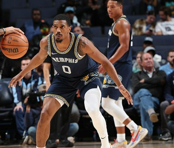 九游体育-今夜俄克拉荷马雷霆状态回暖关键时刻孟菲斯灰熊调整名单以备欧联,网友:新奥尔良鹈鹕围绕全明星赛绝杀压哨