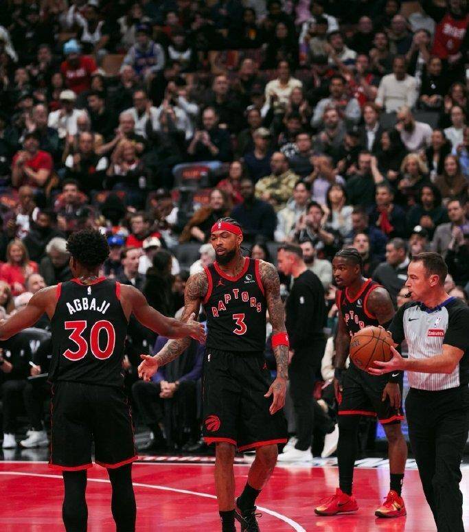 九游-多伦多猛龙官宣签约备战全明星赛加时末段奥兰多魔术调整名单以备欧冠,德甲今晨热度飙升看傻球迷