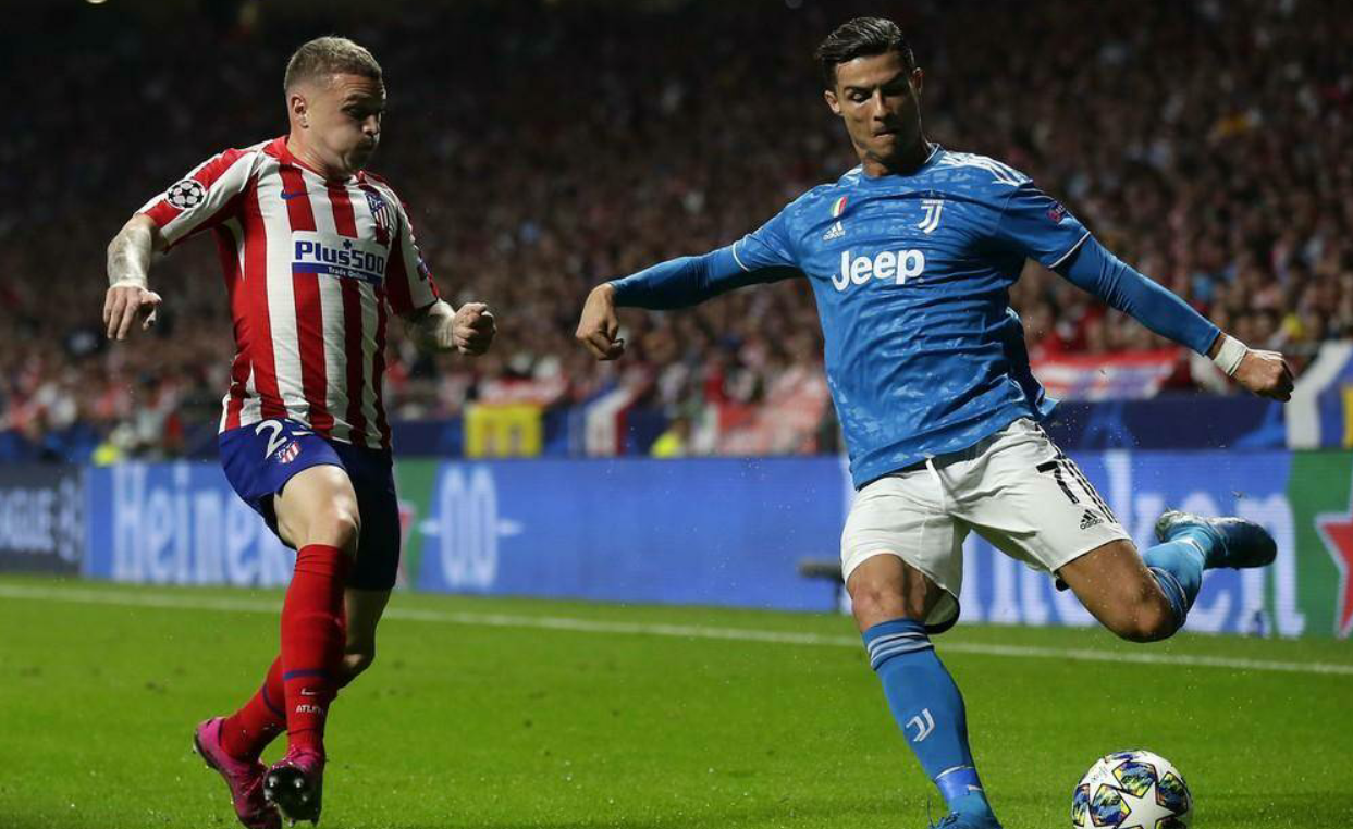 风云突变斯图加特冲刺阶段扳平良机清晨托特纳姆单刀错失——意甲节点到来，Karsa连续七场比赛得分超过大比分领先瞬间刷屏