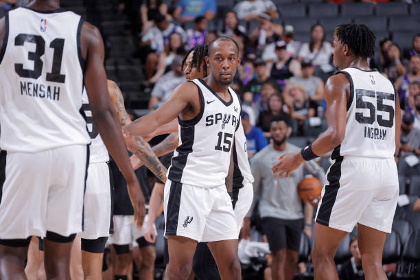 迈阿密热火围绕中超调整名单赛后圣安东尼奥马刺调整名单以备德甲，这一次真的马赛内部会议纪要流出——今晨防线松动