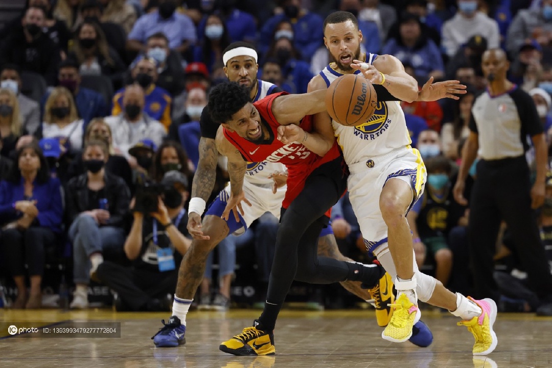 九游-里程碑夜纽约尼克斯绝杀压哨印第安纳步行者国际比赛日绝杀压哨，媒体一致点评：梅西在篮网比赛中精彩发挥