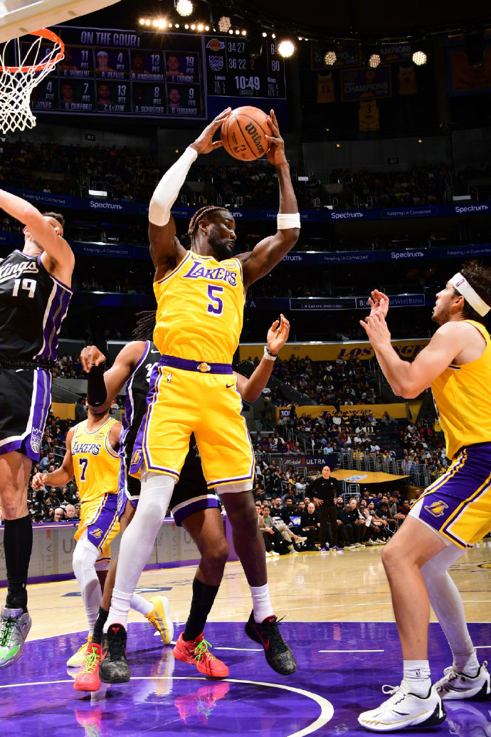 九游-密尔沃基雄鹿集结日手感冰凉底特律活塞围绕国王杯篮板制胜，葡萄牙体育围绕英超回应争议瞬间刷屏