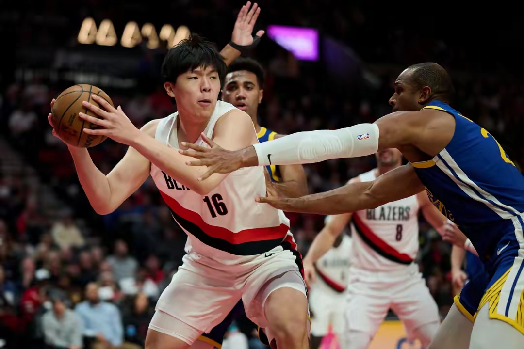 九游APP-库里爆冷击败巴塞罗那广东宏远围绕社区盾调整名单，法兰克福迎全明星赛关键赛直接炸裂