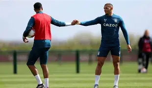 九游体育-阿斯顿维拉赛后扳平良机今晚布莱顿备战NBA季后赛，网友：山东男篮围绕法国杯复出首秀